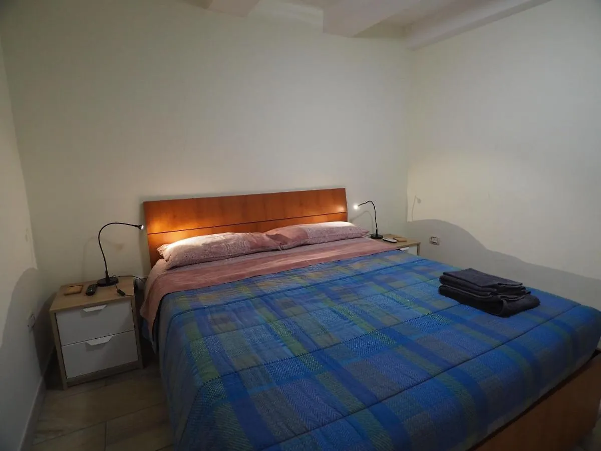 Domus Toledo Apartment Naples Italy