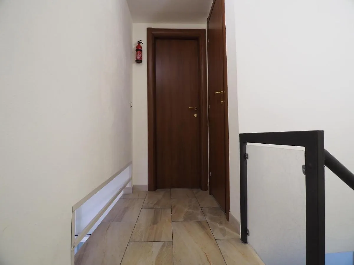 Domus Toledo Apartment Naples